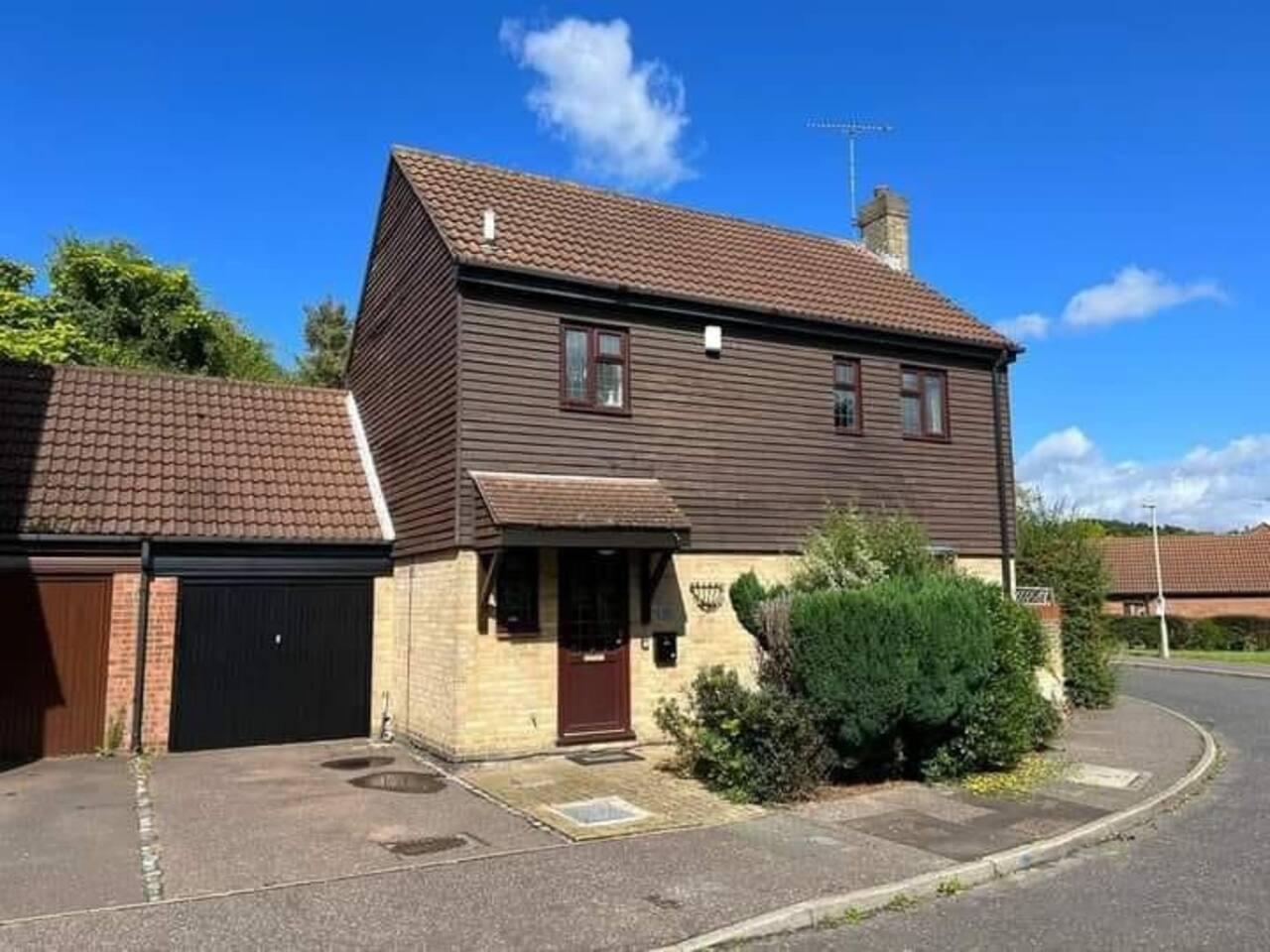 Brackens House Brentwood1