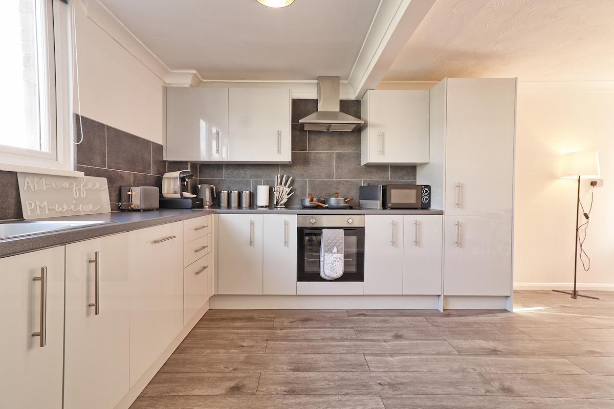 Beautifully Modern Retreat in Basildon With Garden6